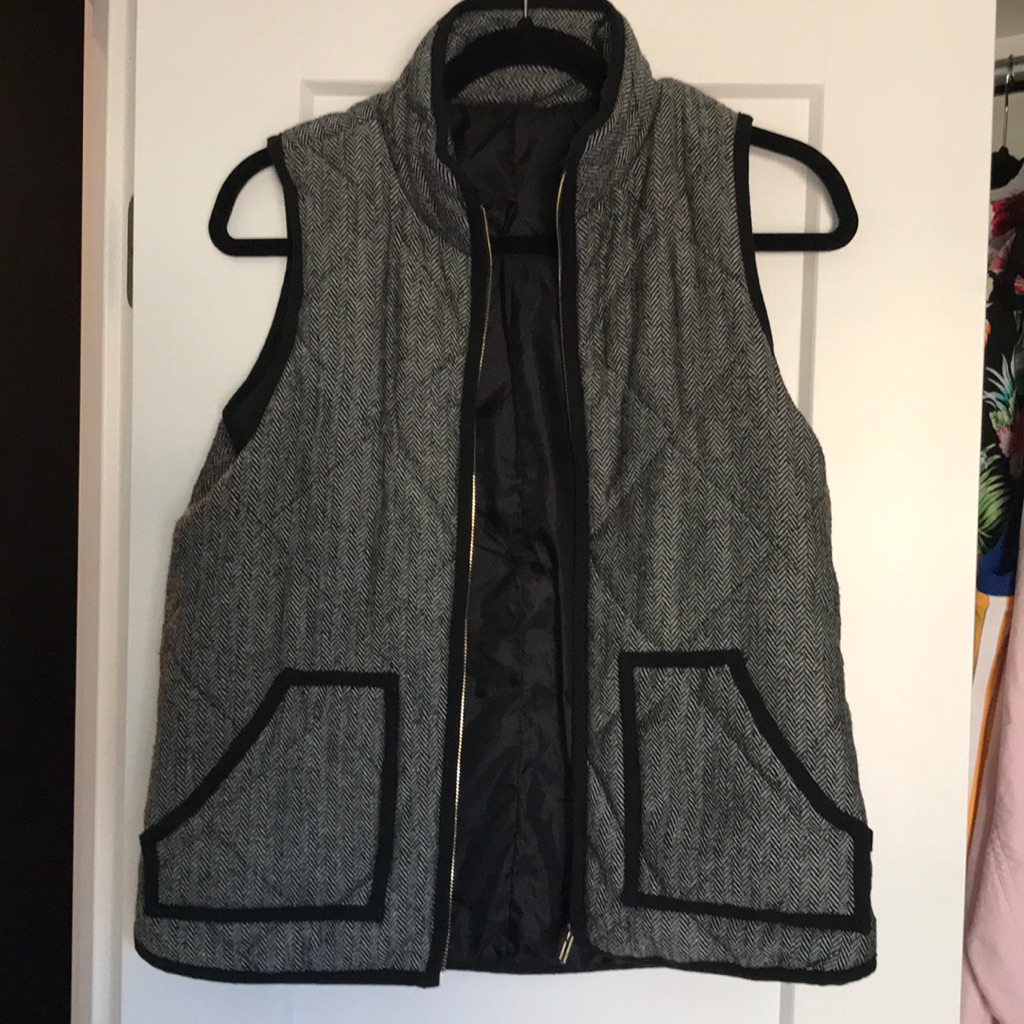 Medium Vest, Houndstooth Pattern